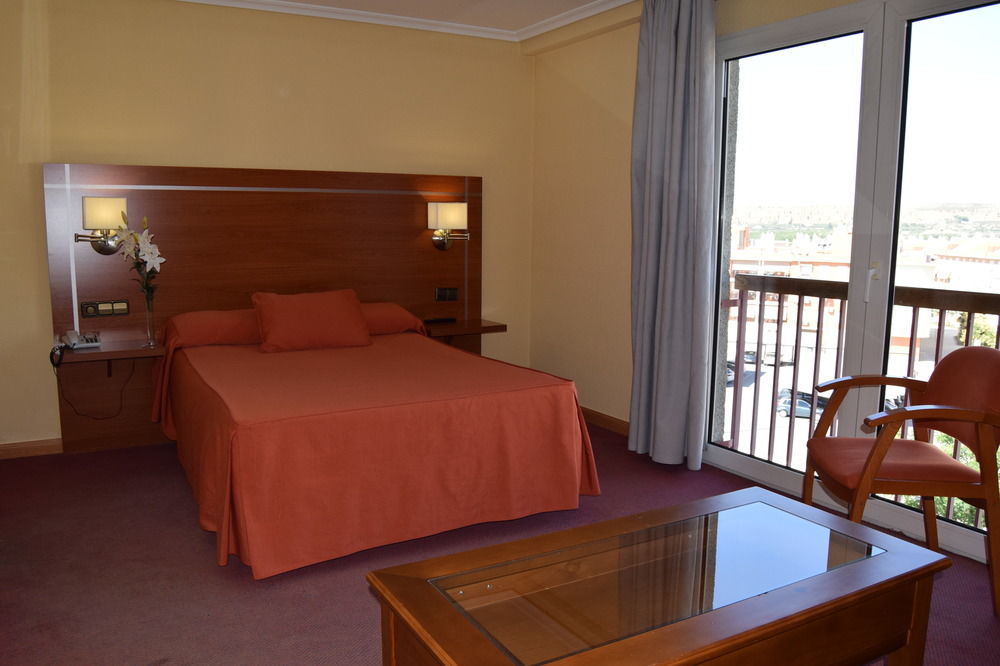 Hotel Mari Carmen Guadix Exterior foto